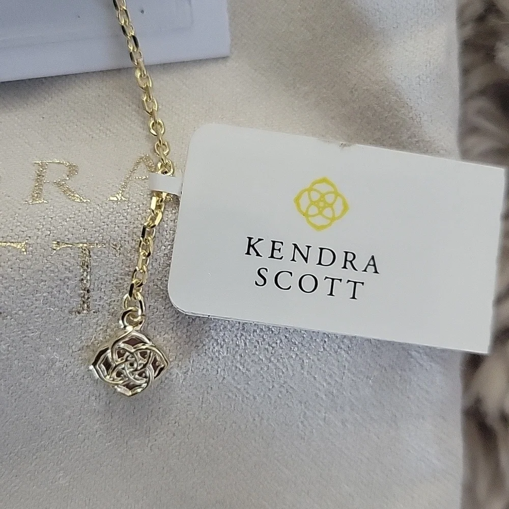 Kendra Scott Gold Necklace with Red Star Pendant - Picture 5 of 6